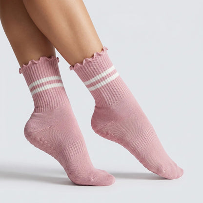 EOVII Non - Slip Lettuce Edge Pilates Grip Socks - eovii