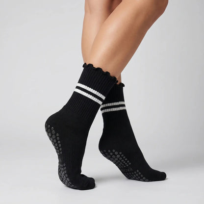 EOVII Non - Slip Lettuce Edge Pilates Grip Socks - eovii