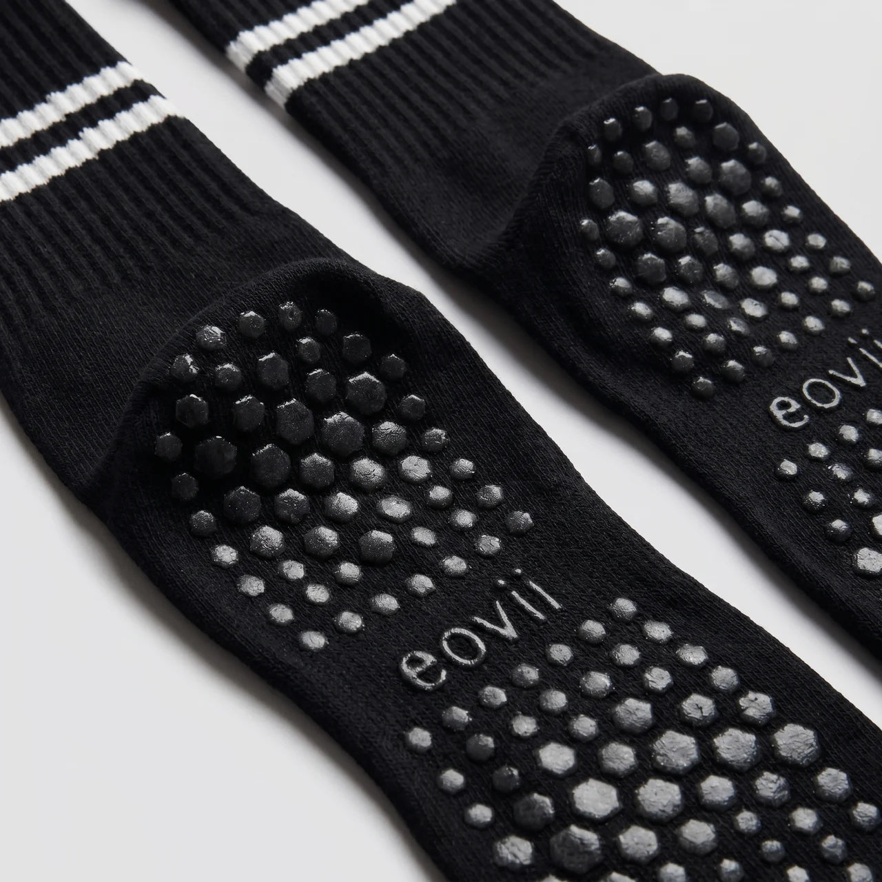 EOVII Non - Slip Lettuce Edge Pilates Grip Socks - eovii